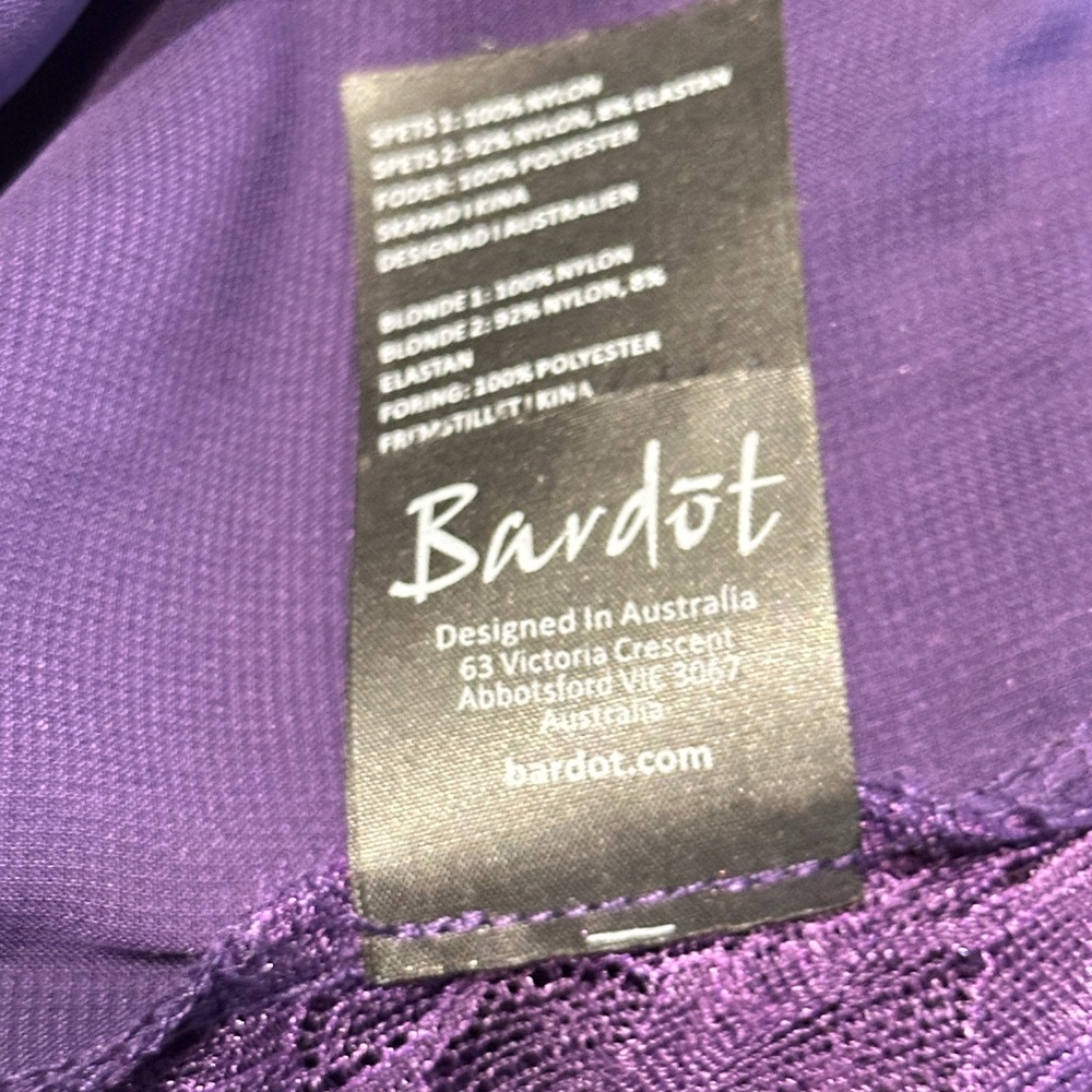 Bardot Purple Sheer Lace Peplum Blouse – Size M / US 8 - Picture 13 of 14